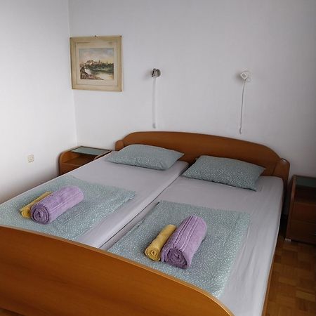 Apartment Katrin Жировница Экстерьер фото